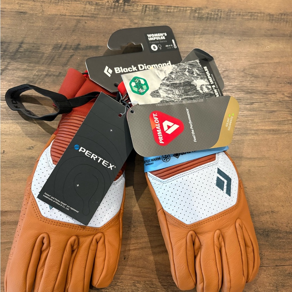 Black Diamond Women's Rust and White Climbing Gloves